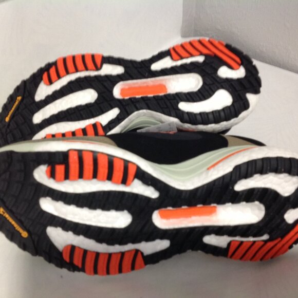 NEW Adidas goretex sneakers 8 - Picture 6 of 9